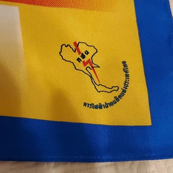 NWA Egat Scarf - Picture 4 of 6